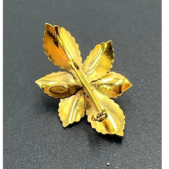 Wells Vintage 14K Gold Filled Rose Flower Leaf Carved Pin Brooch - Picture 6 of 10